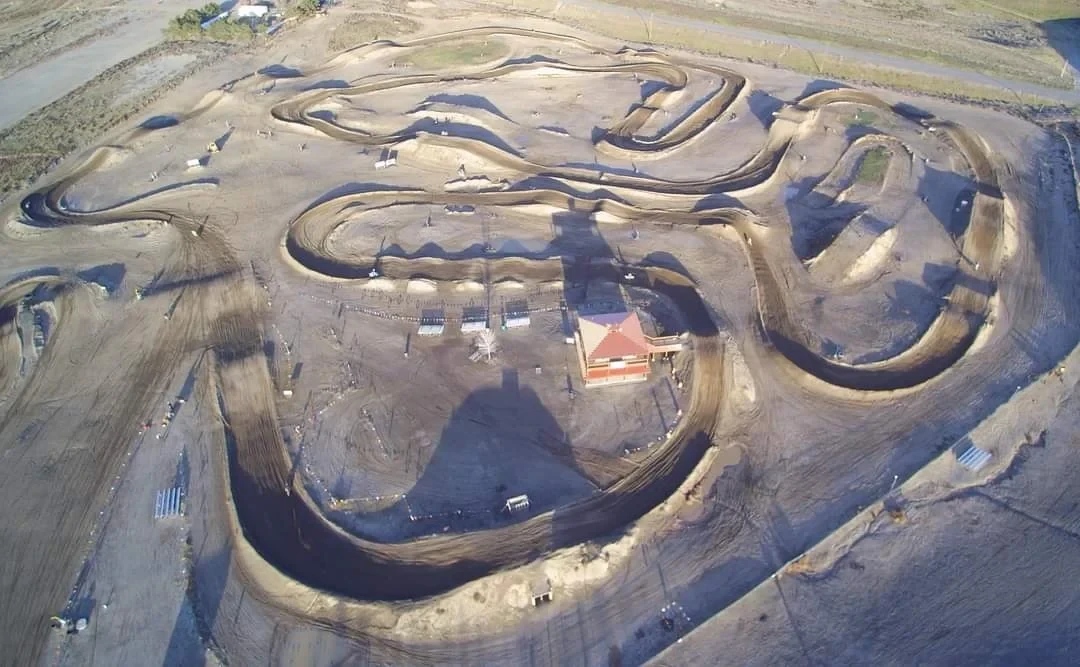 Motocross rider at HornrapidsMX